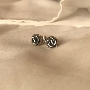 James Avery Rose Earposts